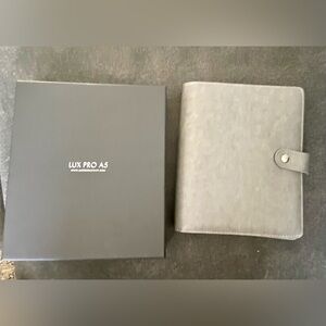 Lux Pro A5 Planner